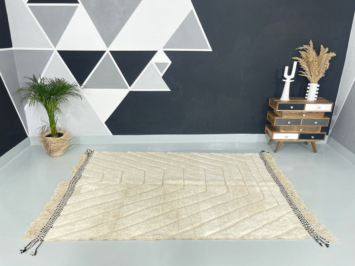 Interior decor Beni Ourain Berber Moroccan Artisan Handmade Rug