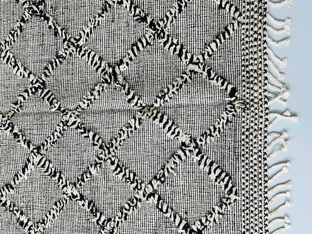 Close up of Kilim Berber Moroccan Artisan Handmade Rug