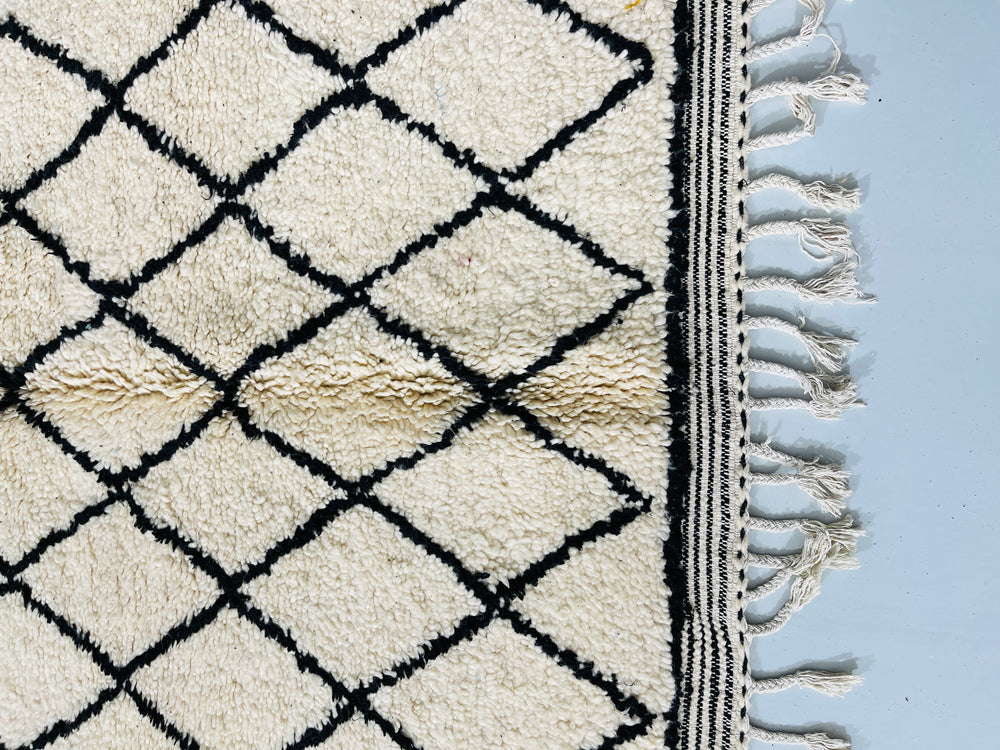 Close up of Beni Ourain Berber Moroccan Artisan Handmade Rug